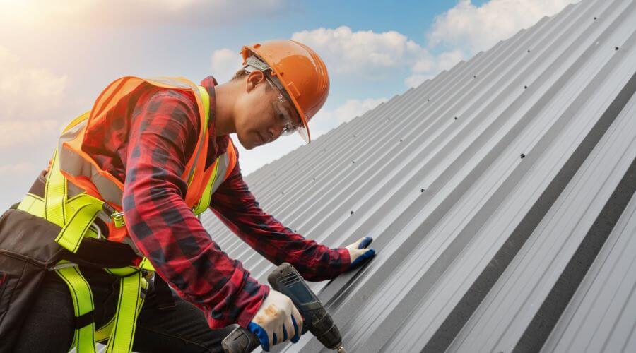 Professional Emergency Roof Repairs services in Fosters, AL